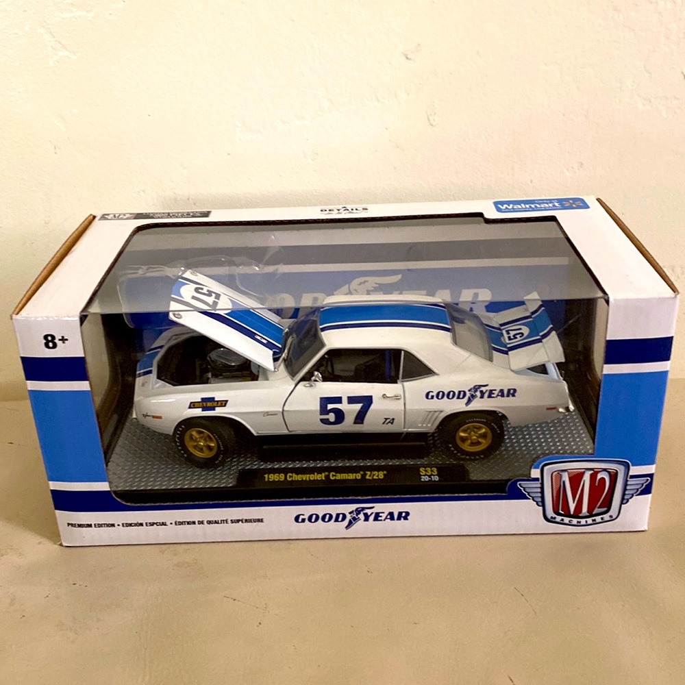 M2 Machines 1/24th Scale Good Year 1969 Chevrolet Camaro Z/28 NEW!!!